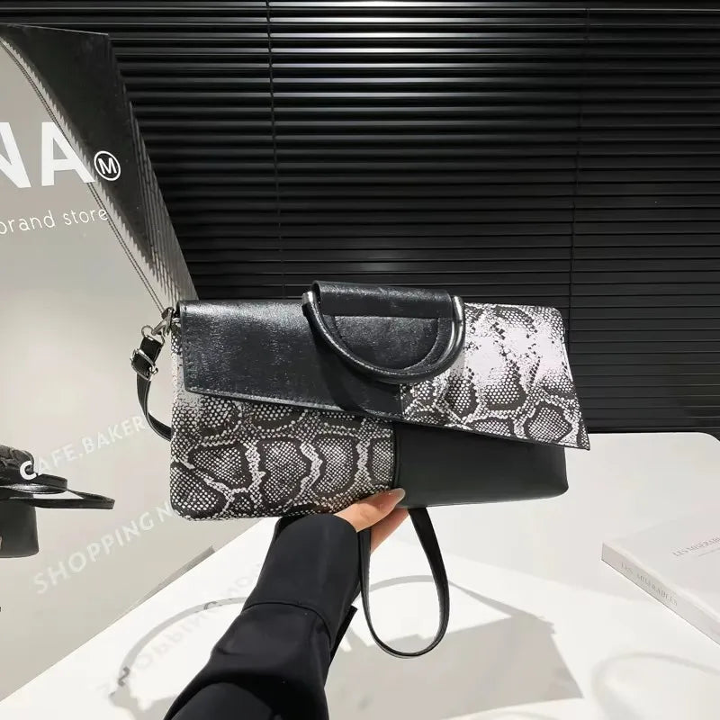 Luxury Versatile Saddle Bag