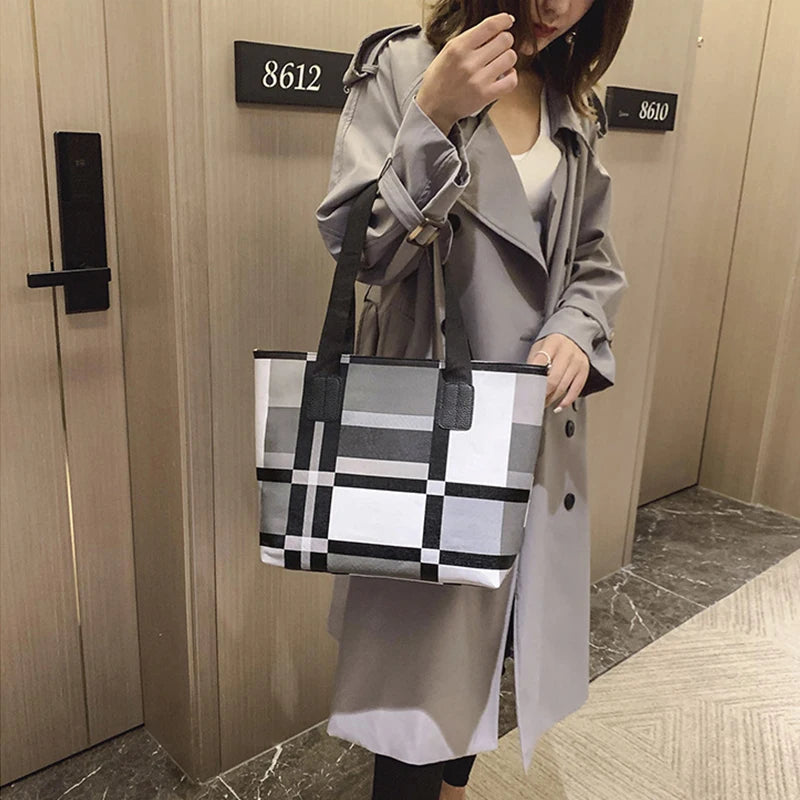 Luxury Fashion Plaid Tote