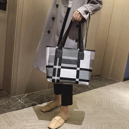 Luxury Fashion Plaid Tote