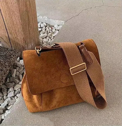 Luxury Retro Flap Crossbody Bag