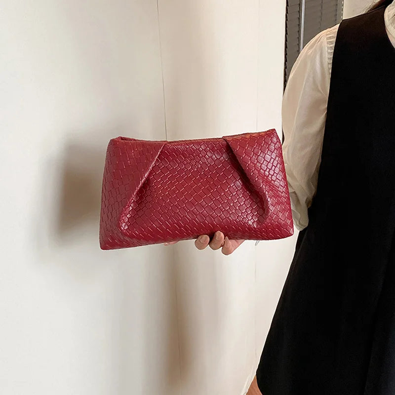 Luxury Retro Woven Handbag
