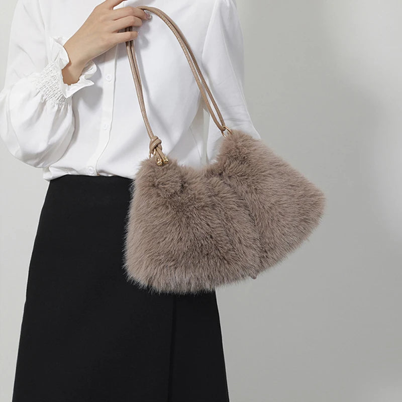 Luxury Plush Winter Bucket Bag
