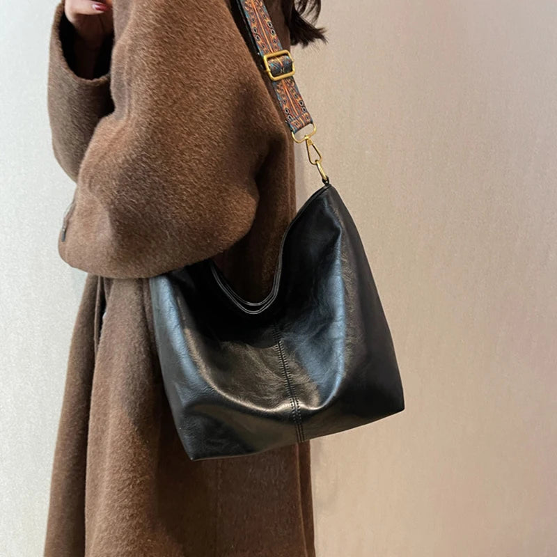 Luxury Vintage Bucket Bag