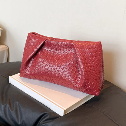 Luxury Retro Woven Handbag
