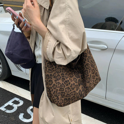 Luxury Vintage Style Tote Bag