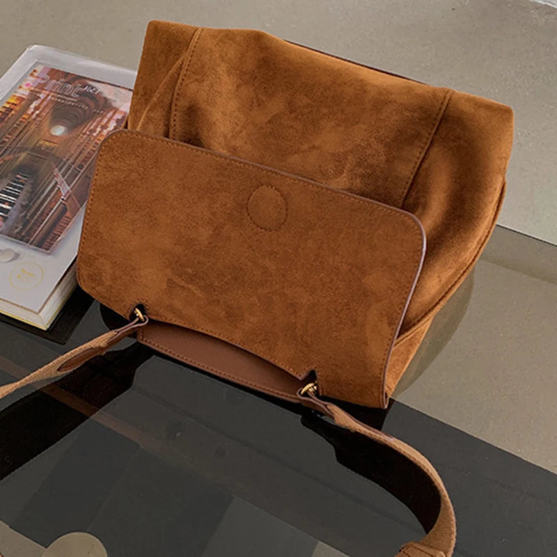 Luxury Retro Flap Crossbody Bag