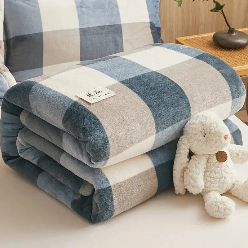 Extra Soft Flannel Throw Blanket – Thickened Warm Geometric Bedding - 7
