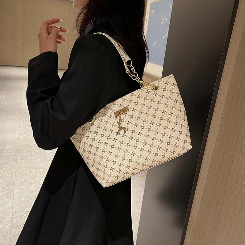 Vintage Tassel Tote