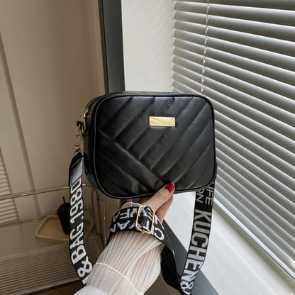 Luxury Embellished Pearl Shoulder Bag