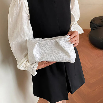 Luxury Retro Woven Handbag