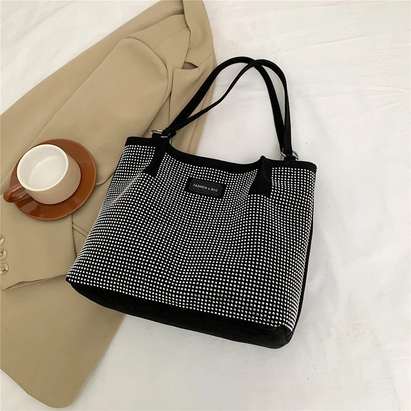 Luxury Diamond Quilted Shoulder Bag
