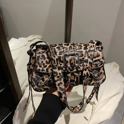 Luxury Trendy Rivet Shoulder Bag