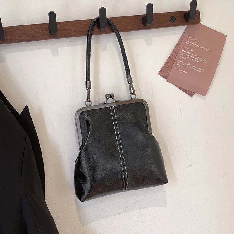 Luxury Vintage Kiss Lock Bag