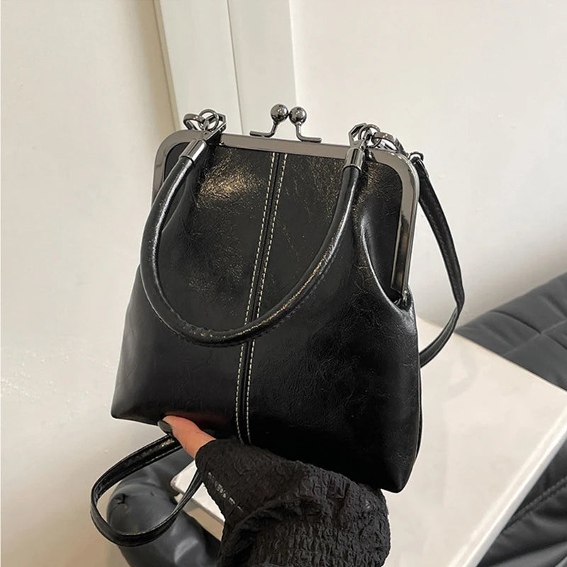 Luxury Vintage Kiss Lock Bag