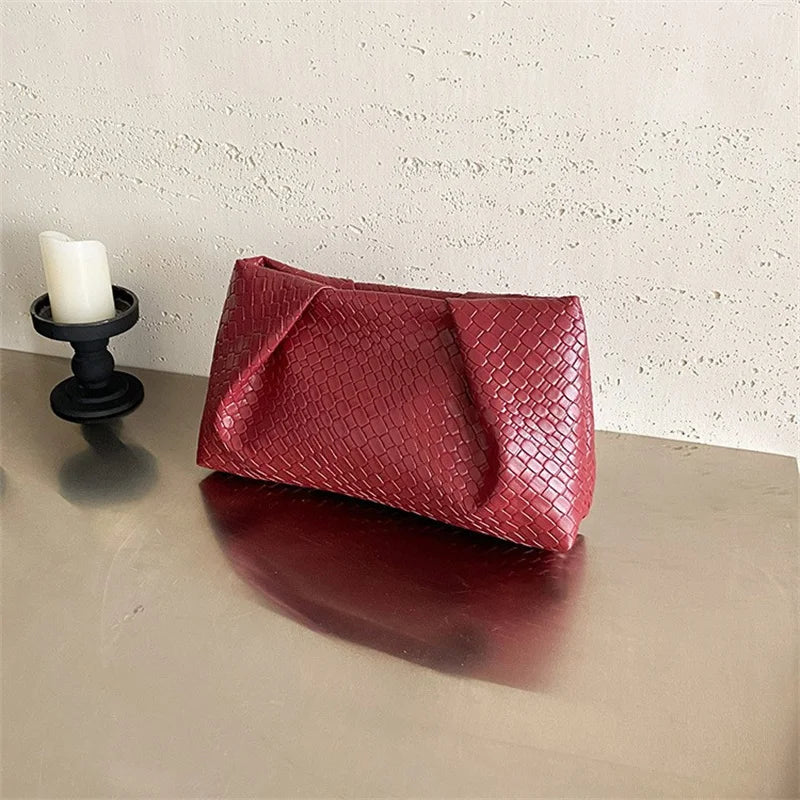 Luxury Retro Woven Handbag