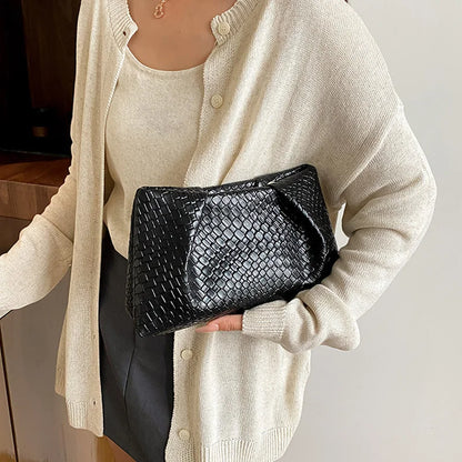 Luxury Retro Woven Handbag