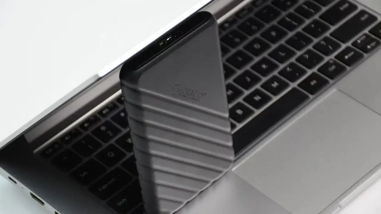 2.5" SATA HDD SSD External Hard Drive Enclosure - USB 3.0/Type-C Adapter - 26
