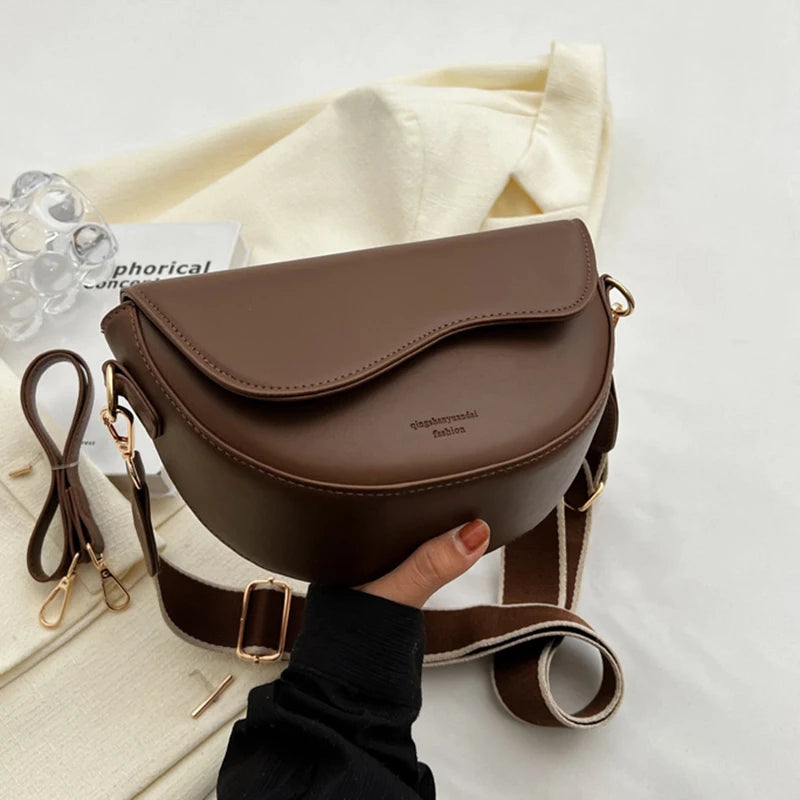 Luxury Vintage Saddle Shoulder Bag