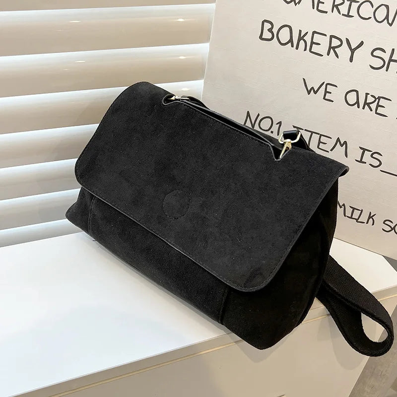 Luxury Retro Flap Crossbody Bag