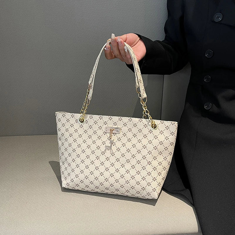 Vintage Tassel Tote