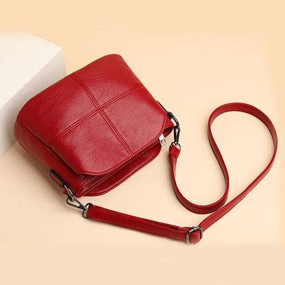 Luxury Vintage Shell Shoulder Bag