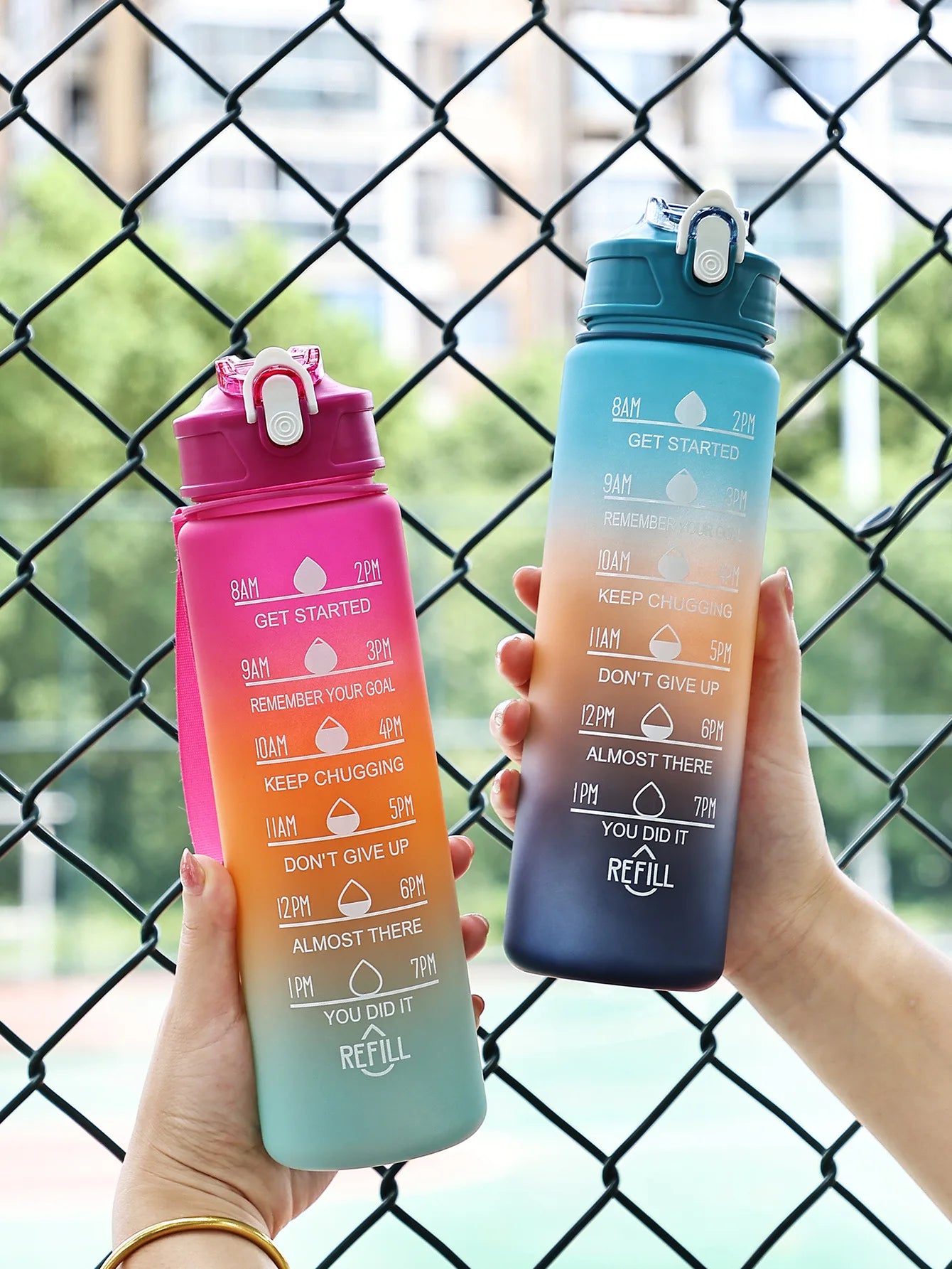 Motivational 750ml Sports Water Bottle with Time Marker & Leak-Proof Straw