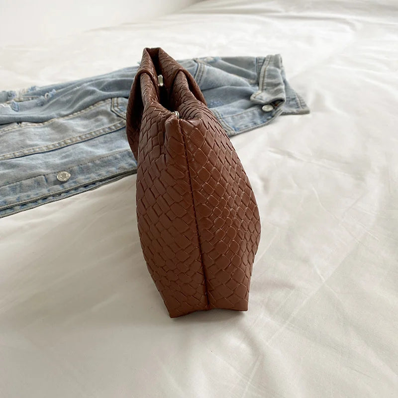 Luxury Retro Woven Handbag
