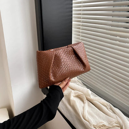 Luxury Retro Woven Handbag