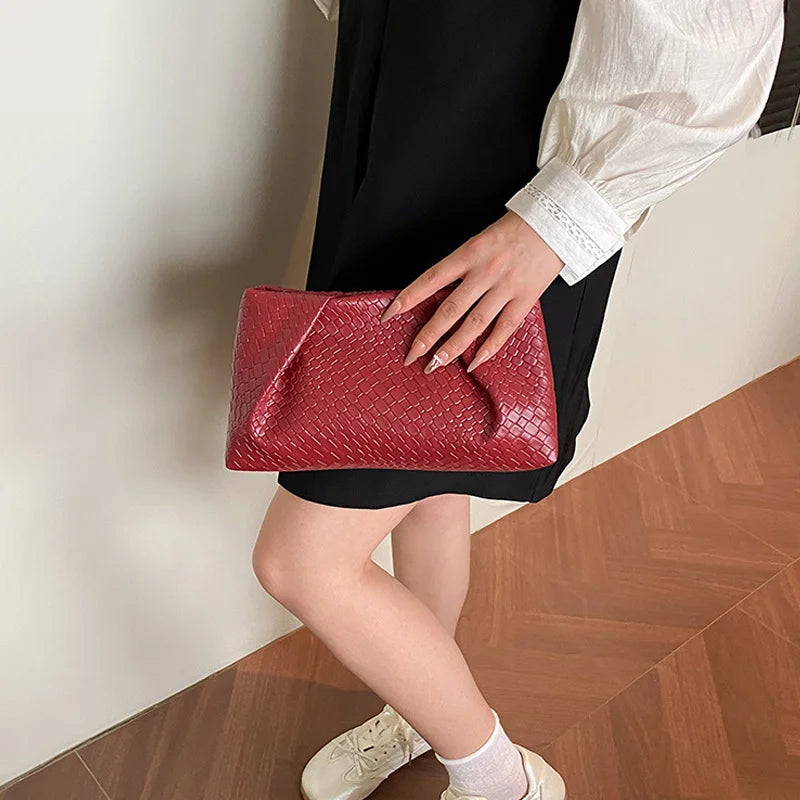 Luxury Retro Woven Handbag