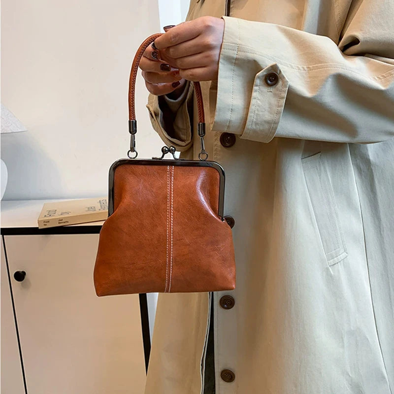 Luxury Vintage Kiss Lock Bag