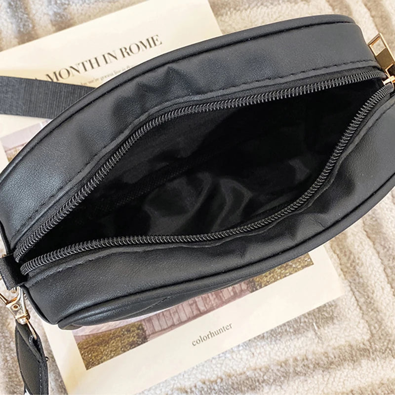 Luxury Embellished Pearl Shoulder Bag